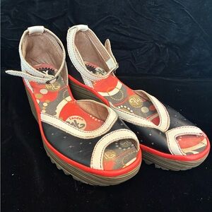 London Fly ankle strap wedge sandals size 38/8.5, Black, white and red
